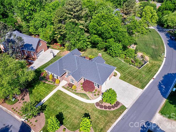 4th image of 1188 Fawn Ridge Rd NW
