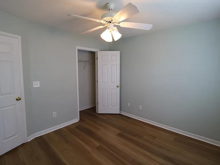 6004 Old Park Ln — Photo 23