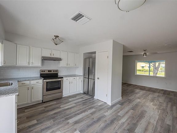 5th image of 1302 60th St S