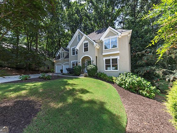 3rd image of 1914 Lilac Ridge Dr