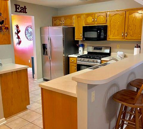 4th image of 5877 Steffani Dr