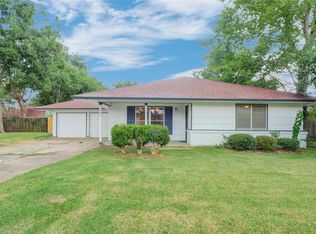 6607 Southbrook Dr, Houston, TX 77087