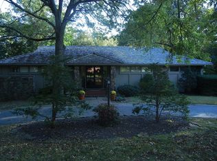 4308 E Ridgeview Dr, Springfield, MO 65809