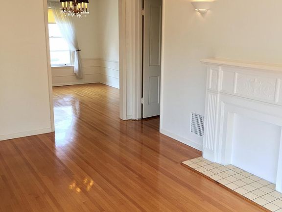 5th image of 1315 1/2 N Alta Vista Blvd