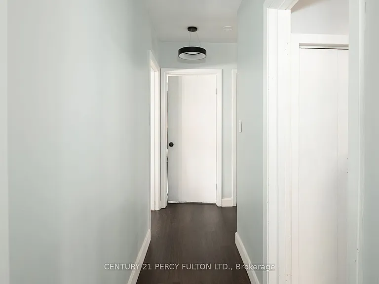 12 Northwood Cres — Photo 10