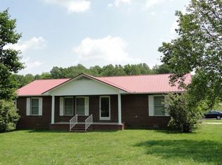 459 Clemmons Rd, Cookeville, TN 38501