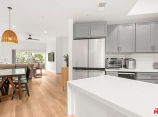 1200 Pacific Coast Hwy APT 305, Huntington Beach, CA 92648