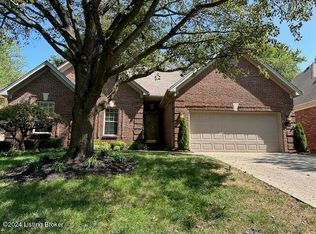 10005 Ivybridge Cir, Louisville, KY 40241
