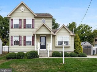 416 Hill Ave, Runnemede, NJ 08078