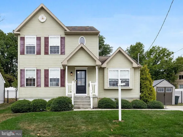 416 Hill Ave, Runnemede, NJ 08078