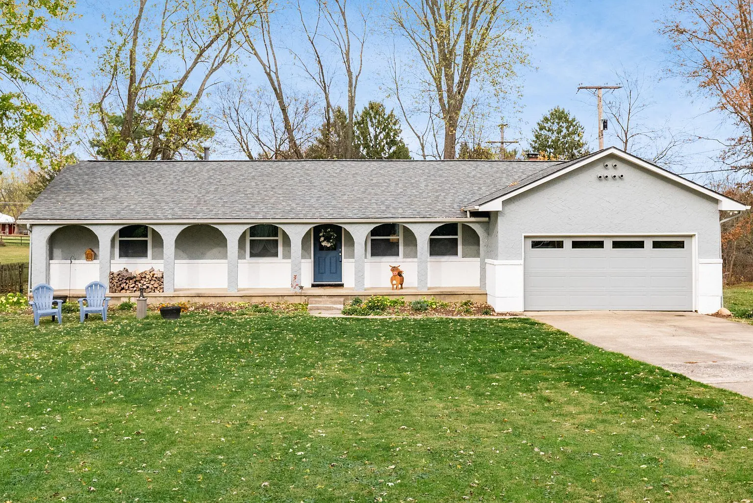8383 Walnut Ave photo 1