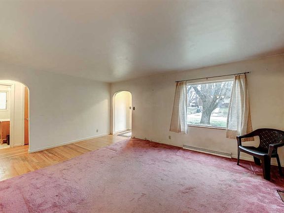 3rd image of 303 McAlpin Ave