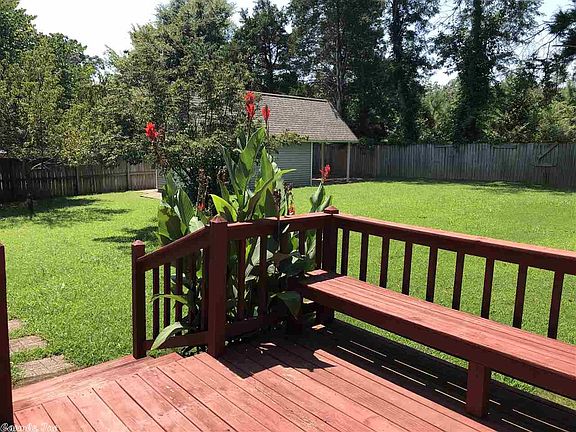 5th image of 137 Charles Thomas Blvd