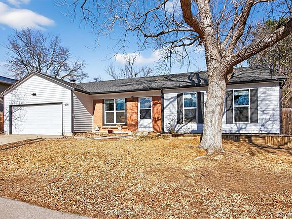 2nd image of 906 Harrison Drive