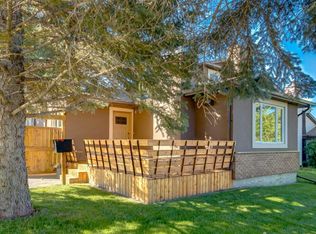 5001 N 30th Ave SW, Calgary, AB T3E6P9