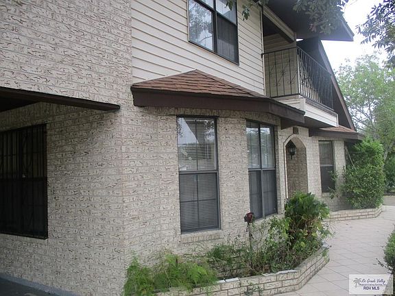 5th image of 804 N 1st St