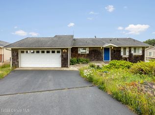 42170 Horizon View Ave, Cloverdale, OR 97112