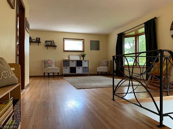 5th image of 2509 Blomquist Ave