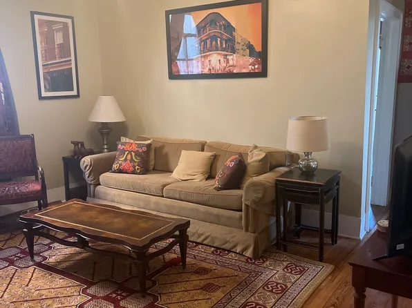 413 Opelousas Ave #202, New Orleans, LA 70114