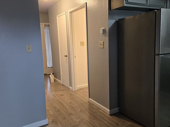 5th image of 1838 Polk Way