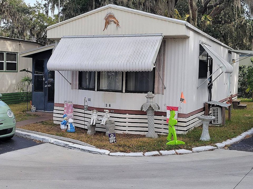 1st image of 2837 Red Oak Cir