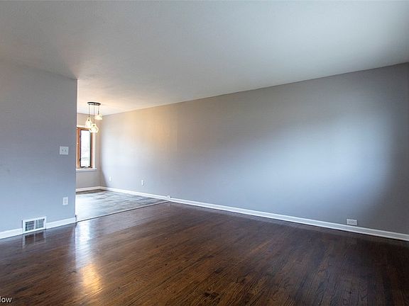 5th image of 6255 Sylvia Dr