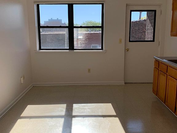 4th image of 1665 Bedford Ave APT 3A