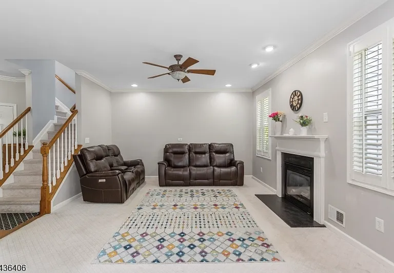 28 Devonshire Dr — Photo 11