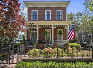 610 Chestnut St, Wilmington, NC 28401