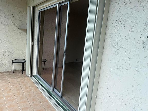 5th image of 132 Lake Constance Drive