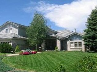 8 Falcon Hills Dr, Highlands Ranch, CO 80126