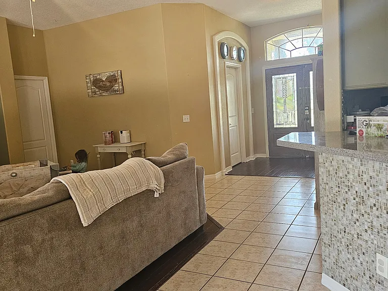 12410 Sullivan Rd — Photo 16