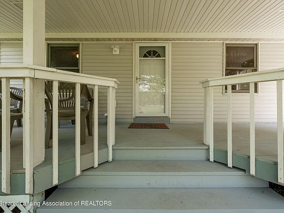 5th image of 8673 Winegar Rd