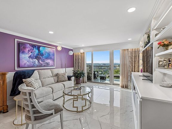 5th image of 1131 Stringers Ridge Rd APT 5D