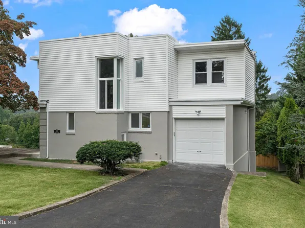 8311 Childs Rd, Glenside, PA 19038