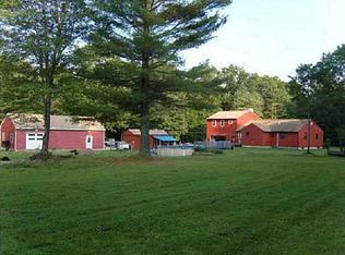 4A Salisbury Rd, Foster, RI 02825