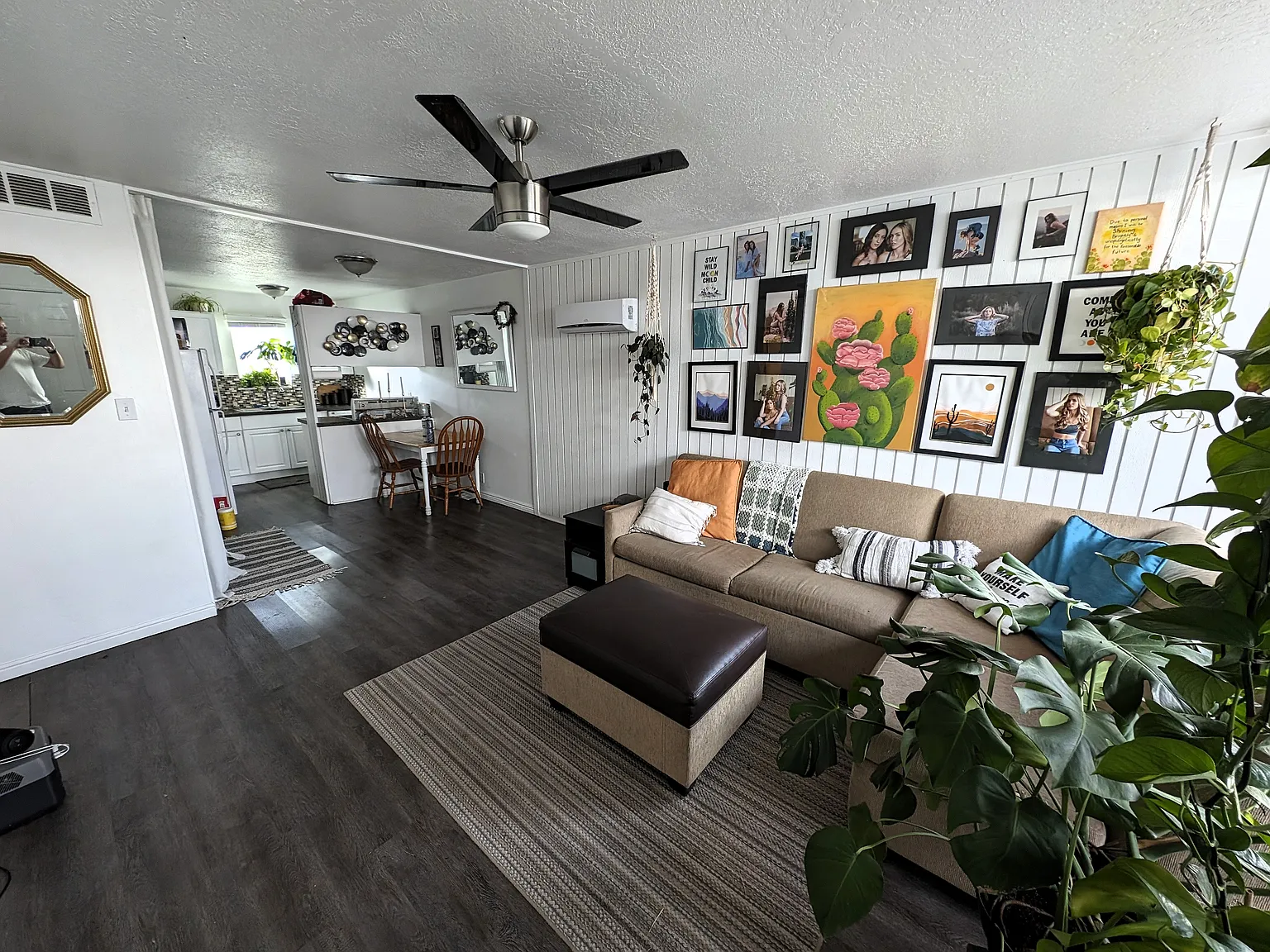 2 bed, 800 sqft, $1,300 — Photo 3