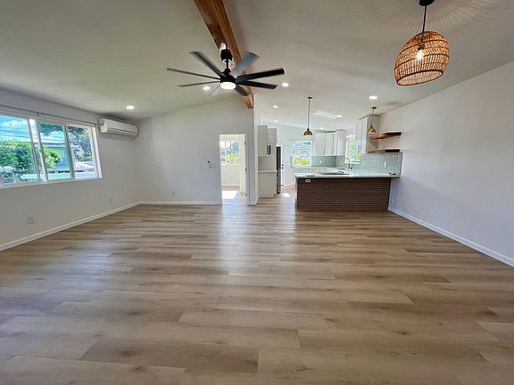 2nd image of 95-220 Wailawa St #2