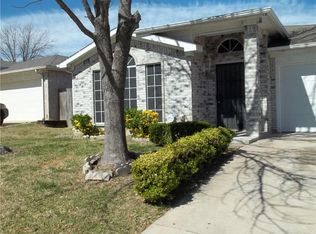 121 Moss Hill Dr, Arlington, TX 76018