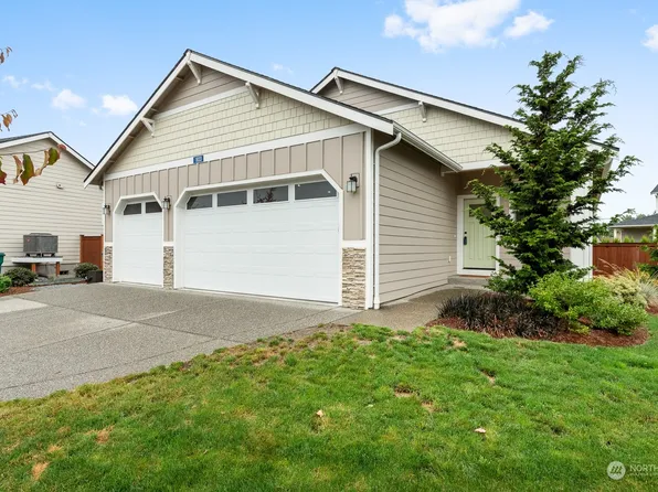 1833 River Walk Lane, Burlington, WA 98233