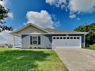 2212 Carpenter Bee Dr, Columbia, TN 38401