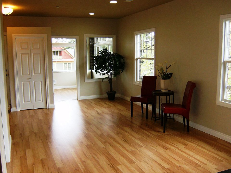 Living Room into Sun Porch