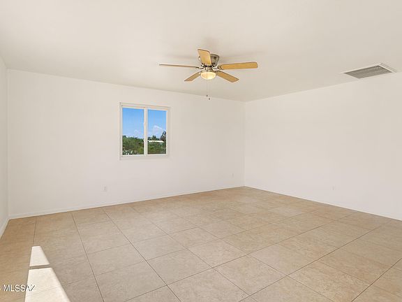 5th image of 3061 E Calle Bacardi