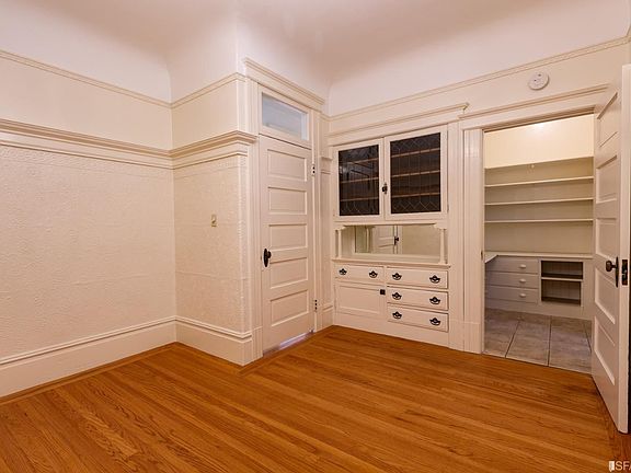 2nd image of 193 Douglass St