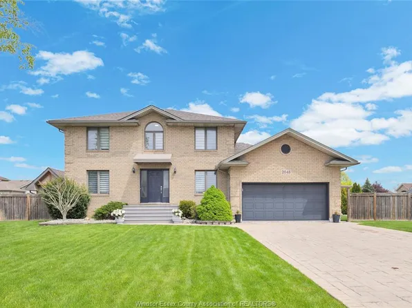 2048 Eugeni St, Tecumseh, ON N9K 1B3