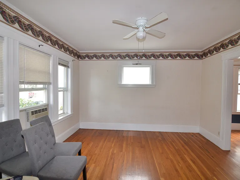 23 Tappan St — Photo 15