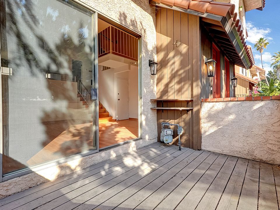 Private outdoor space, perfect for a small barbecue