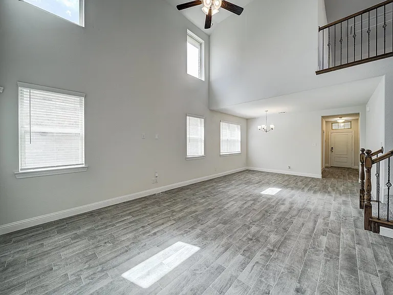6009 Dandelion Dr — Photo 11