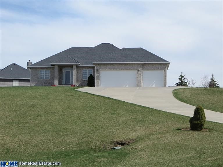 1st image of 1352 Shire Ln