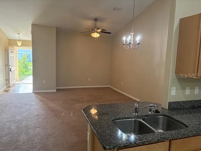 113 Brunswick Ln #B — Photo 6